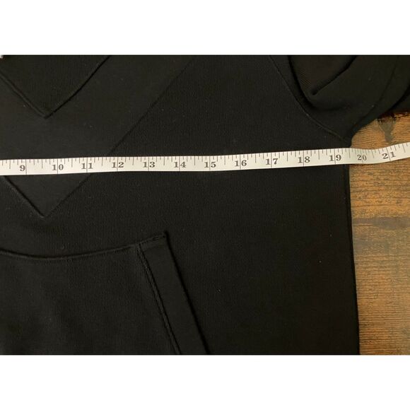 Uniqlo cowlneck pullover sweatshirt - Picture 6 of 8